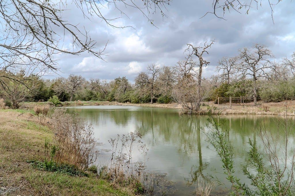 19.99 acres in Caldwell County - photo 2