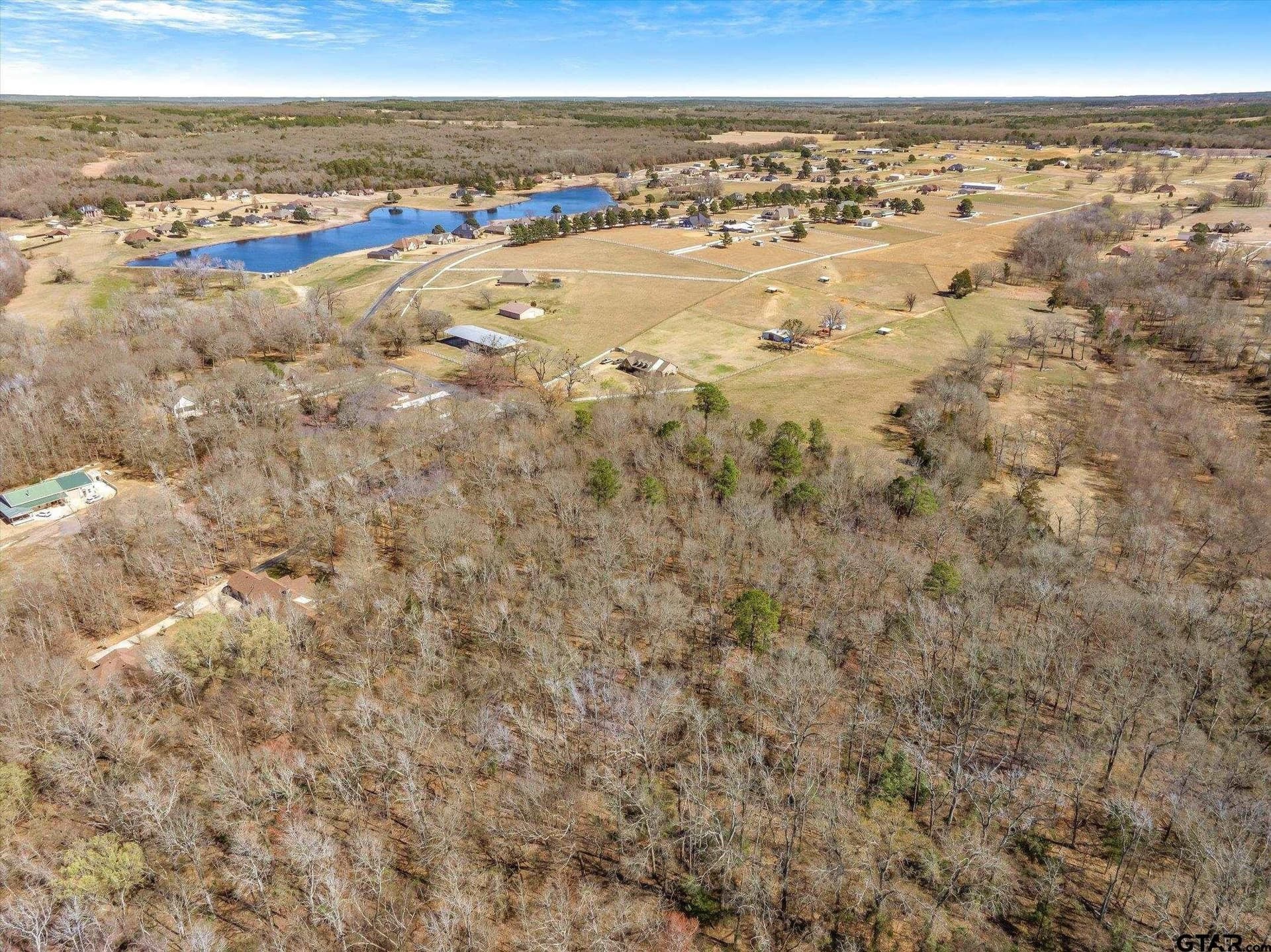5.01 acres in Smith County - photo 9