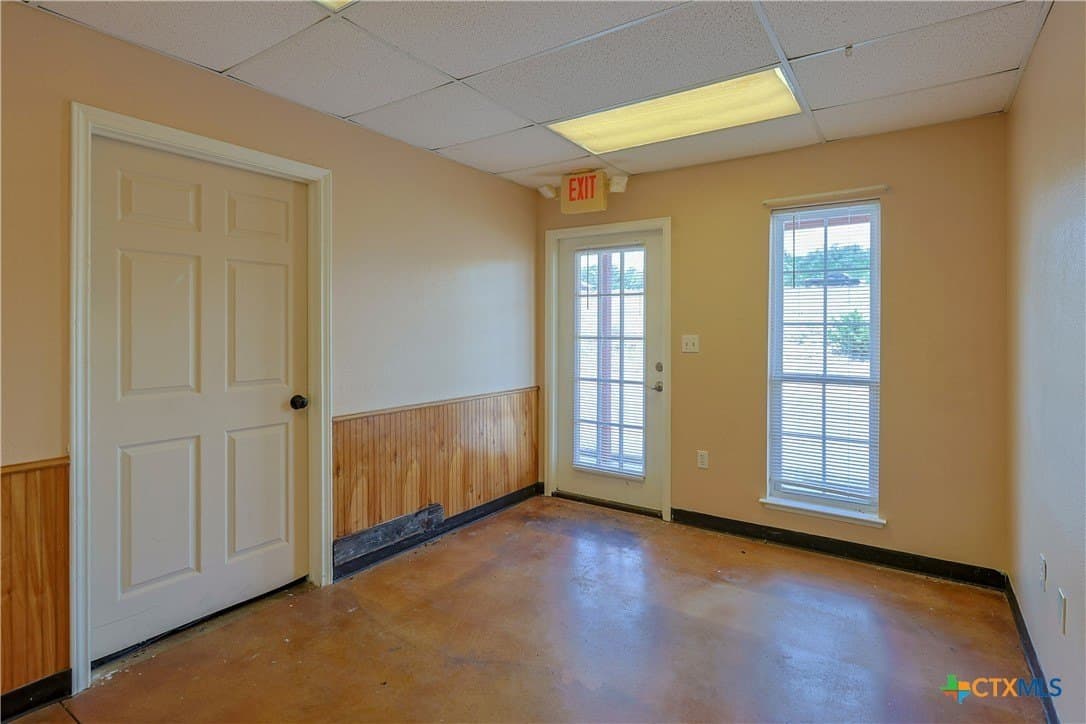 17.94 acres in Comal County - photo 2