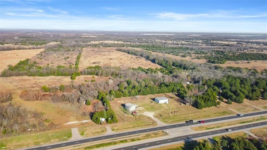 15.5 acres in Hill County - photo 10