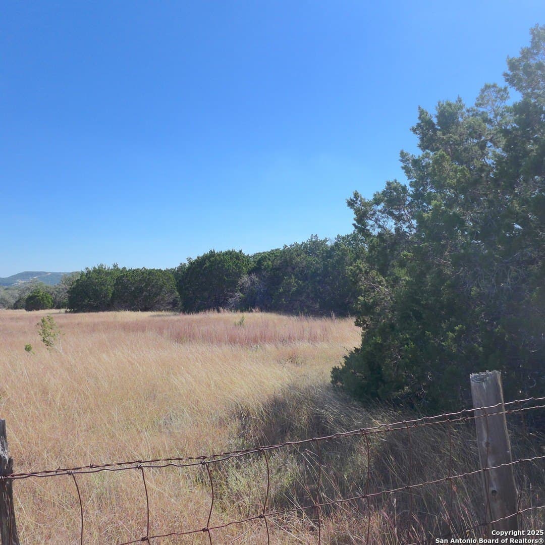 13.49 acres in Kendall County - photo 9