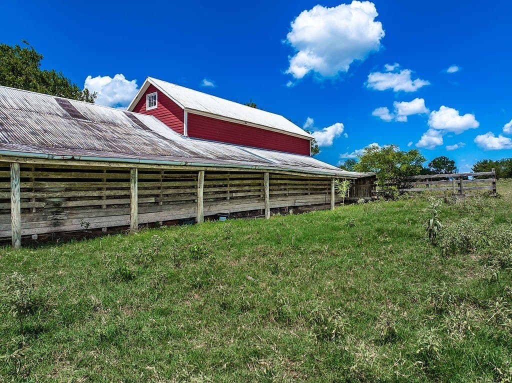 38 acres in Colorado County - photo 7