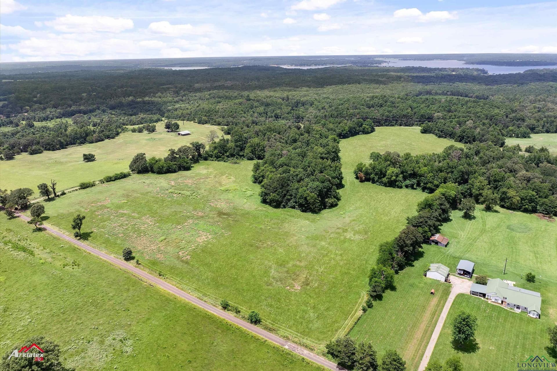 41.67 acres in Camp County - photo 4