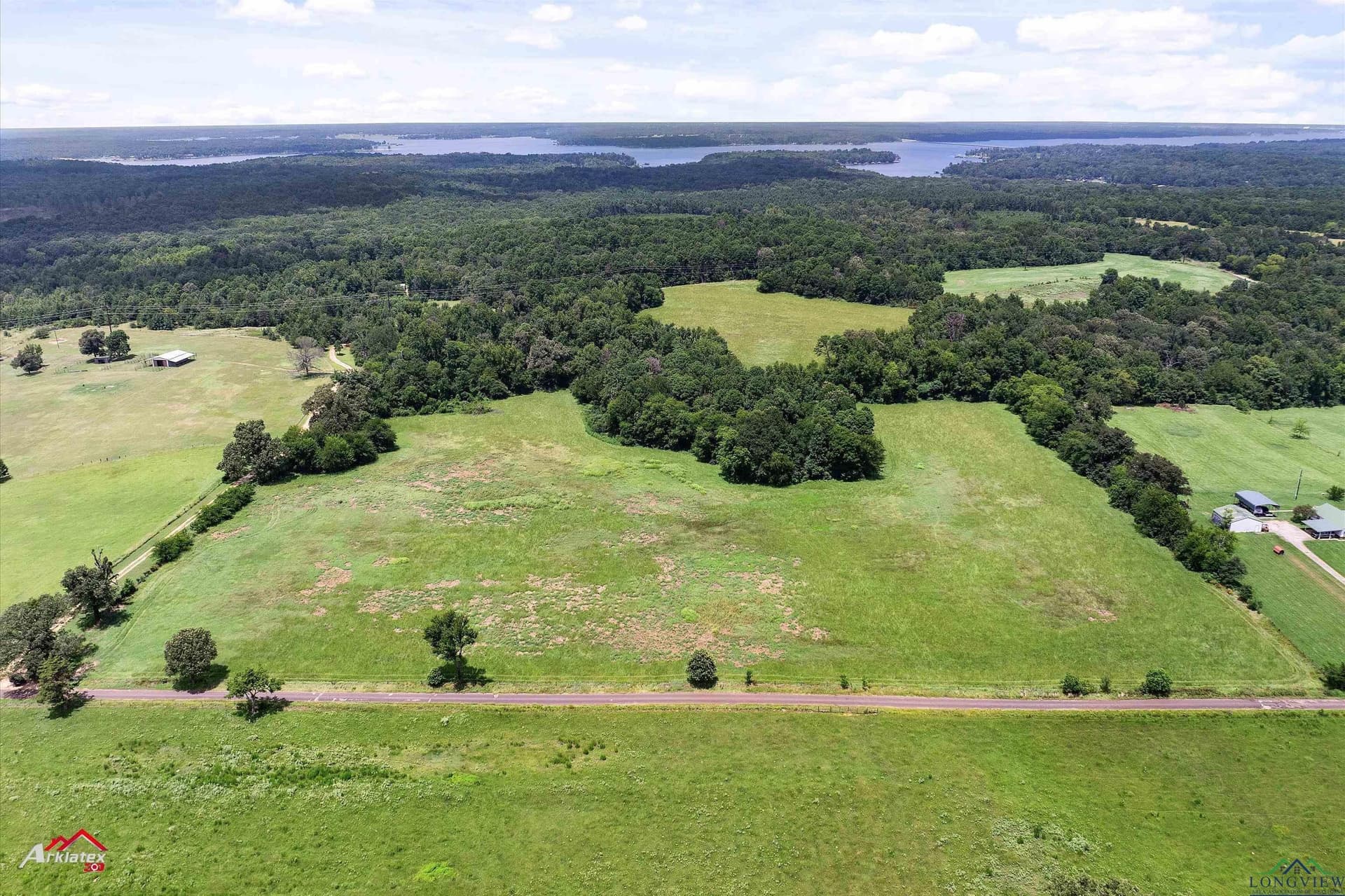 41.67 acres in Camp County - photo 3