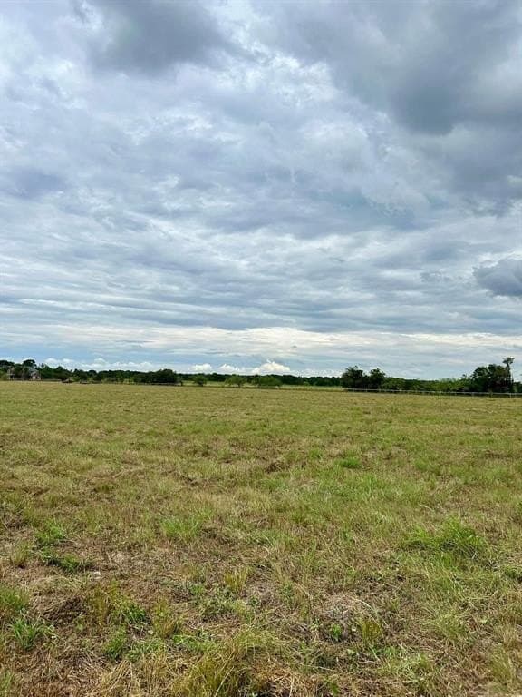9.47 acres in McLennan County - photo 2