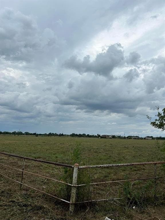 9.47 acres in McLennan County - photo 5