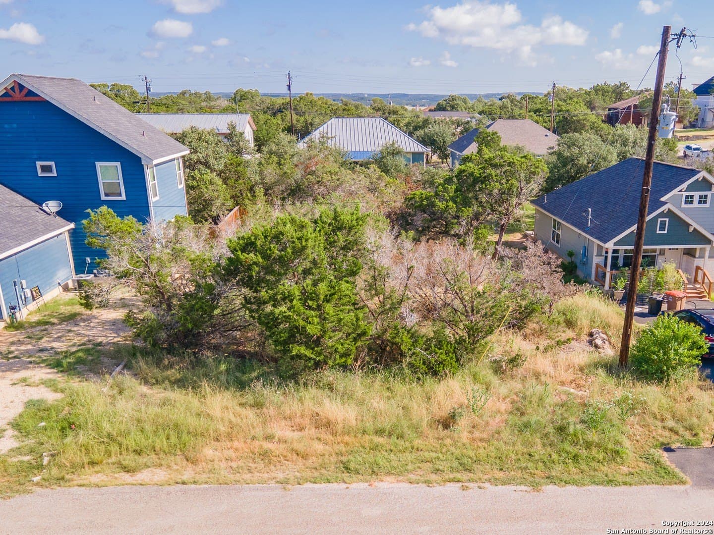0.17 acres in Comal County - photo 6