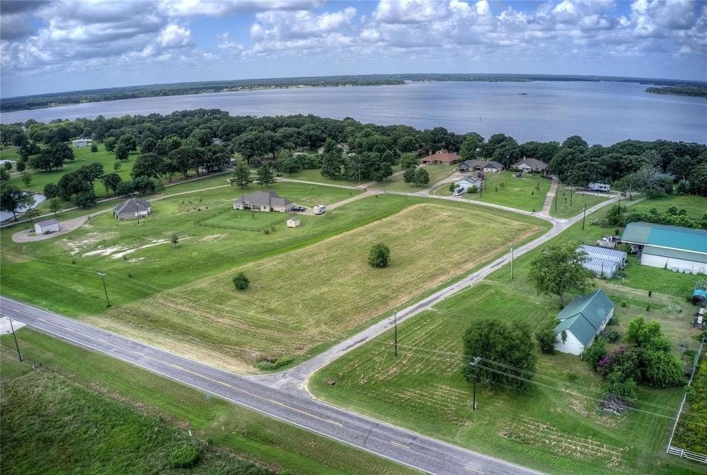 1.2 acres in Rains County - photo 2
