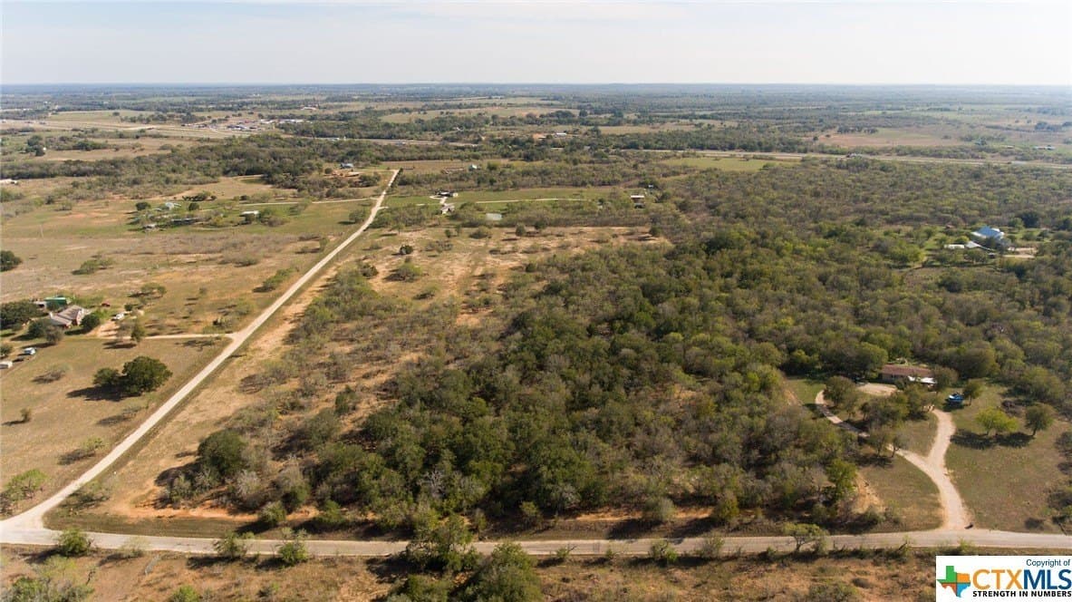20 acres in Guadalupe County - photo 10