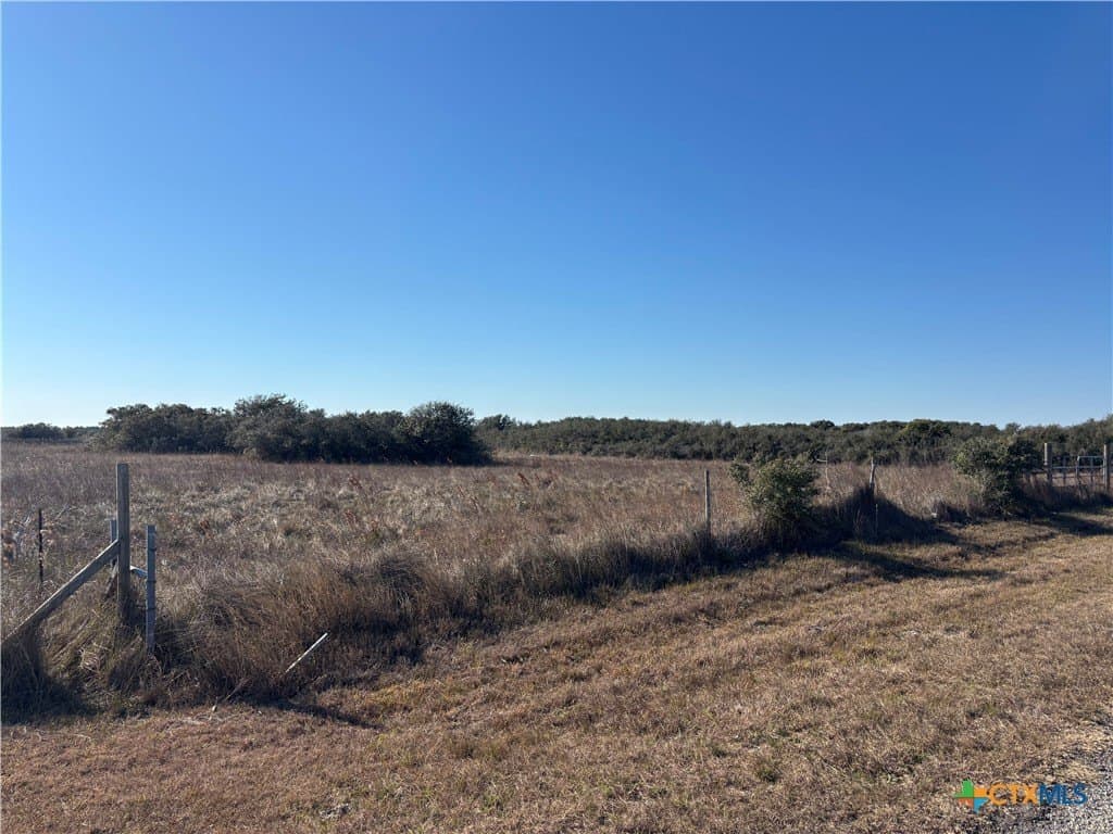 5 acres in Calhoun County - photo 2