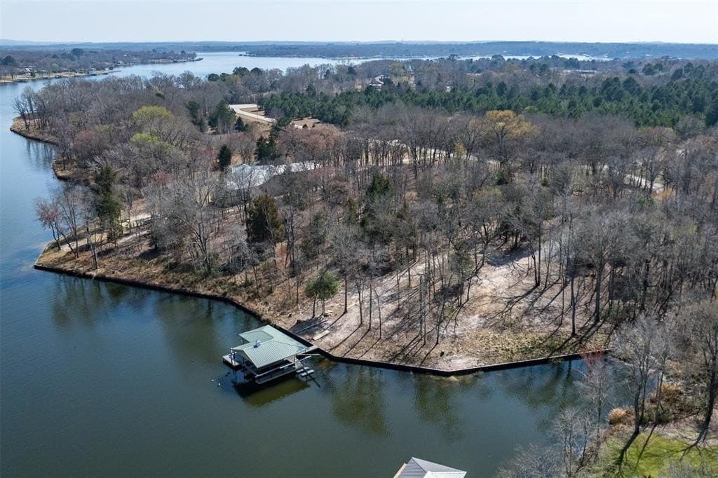 1.38 acres in Henderson County - photo 9