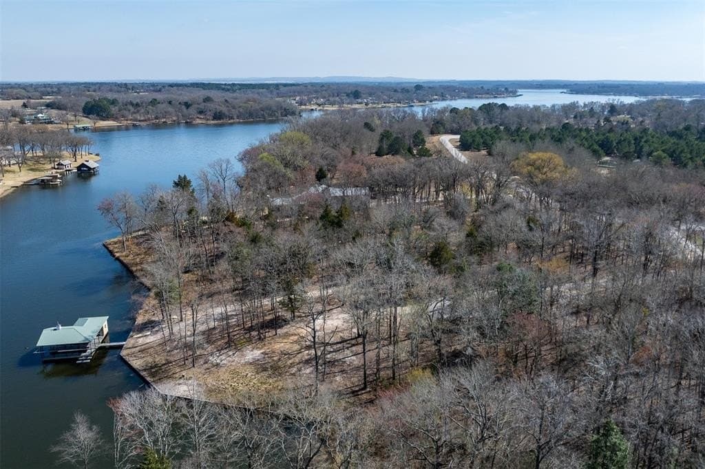 1.38 acres in Henderson County - photo 8