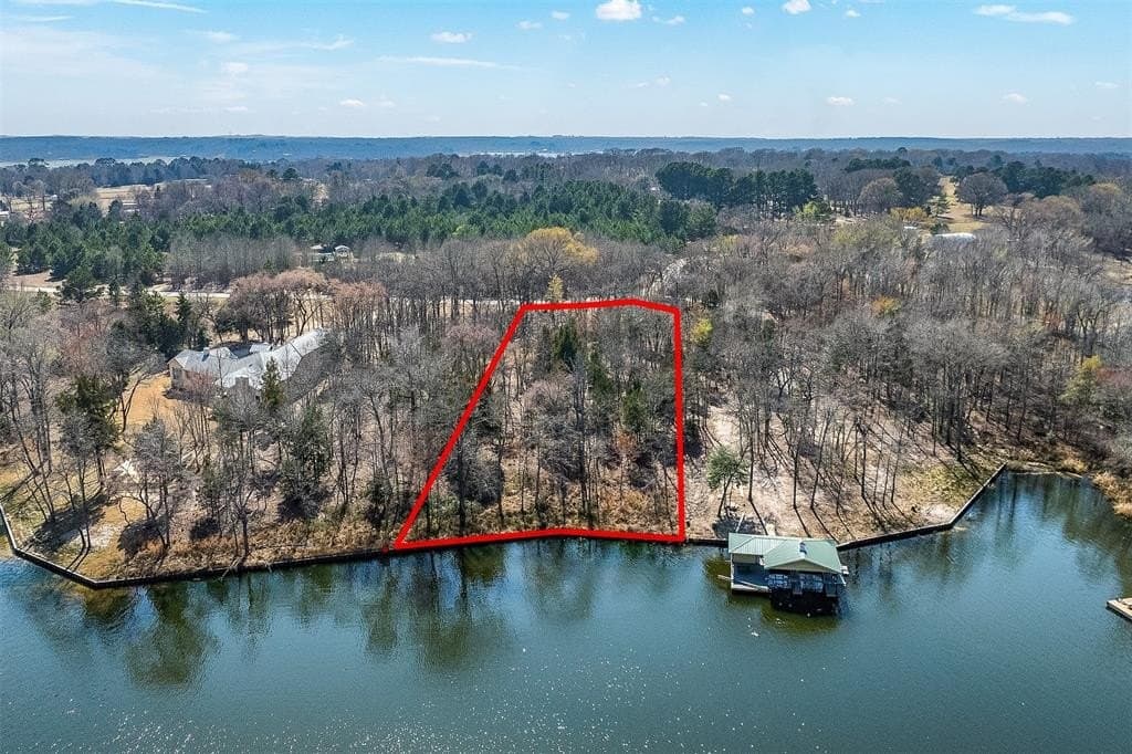 1.38 acres in Henderson County - photo 2
