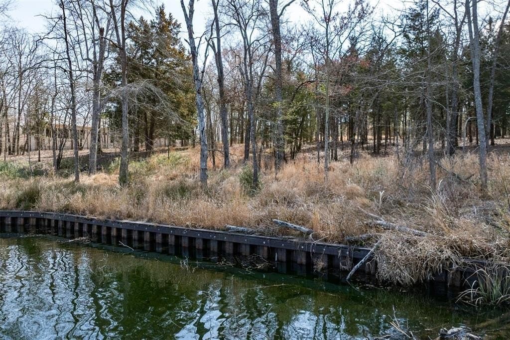 1.38 acres in Henderson County - photo 14