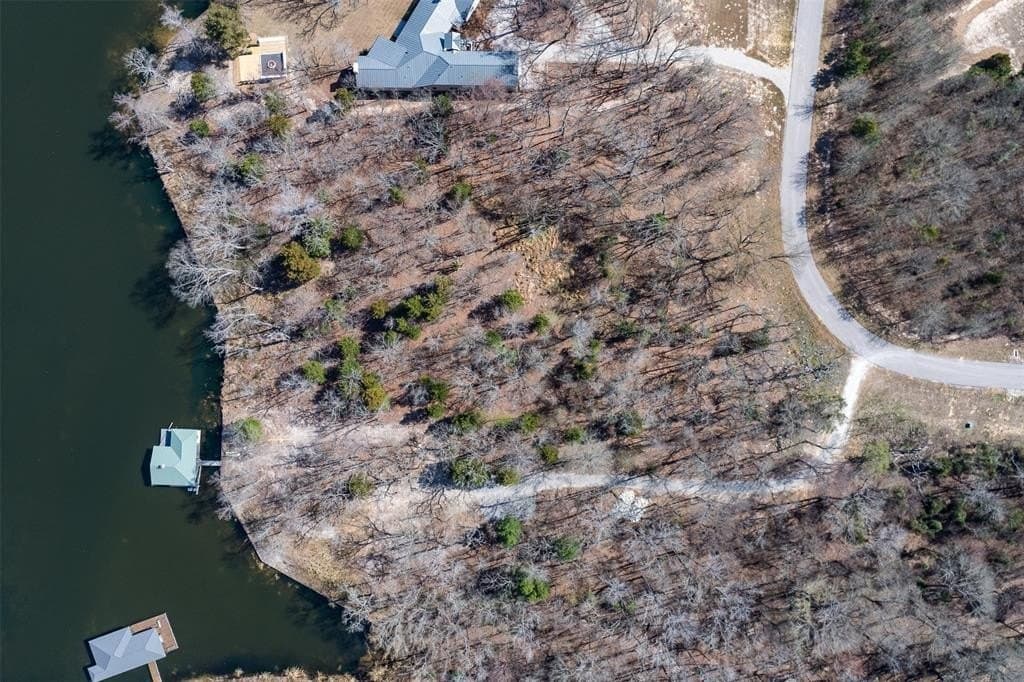 1.38 acres in Henderson County - photo 3