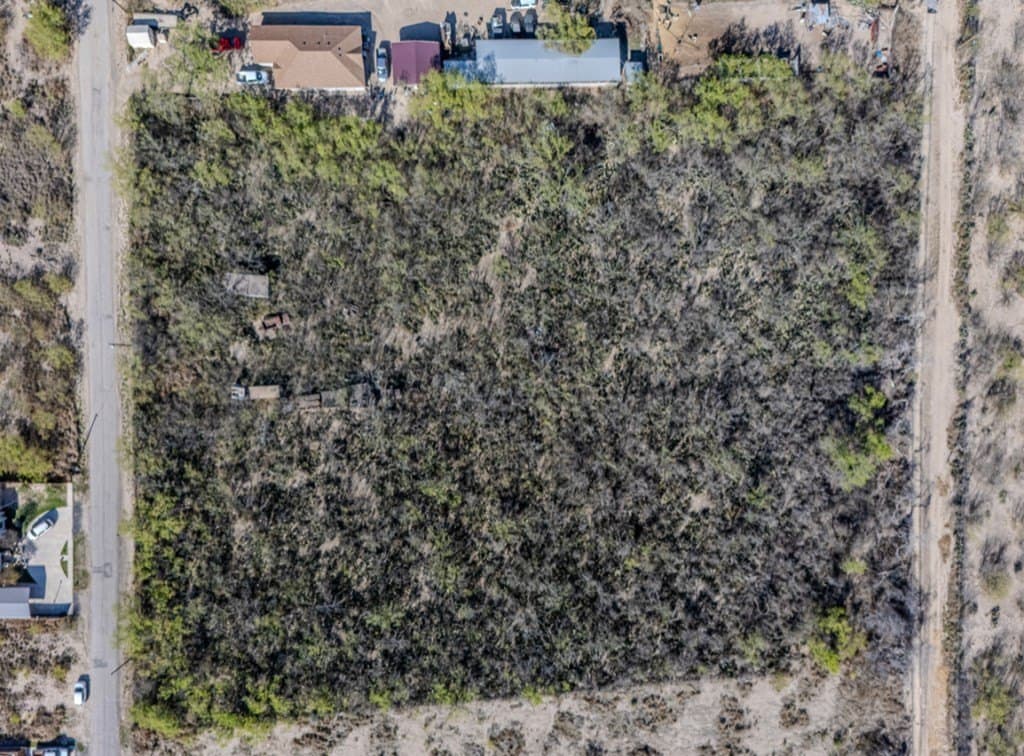 4.52 acres in Maverick County - photo 4