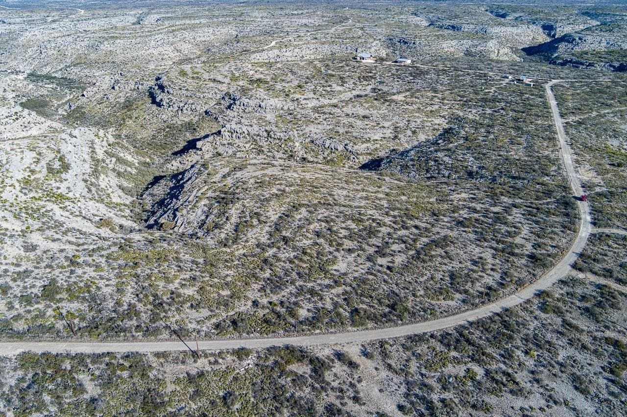 11.99 acres in Val Verde County - photo 8