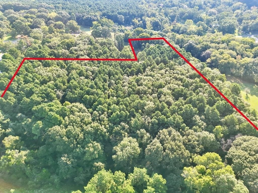 1015 BASSETT RD