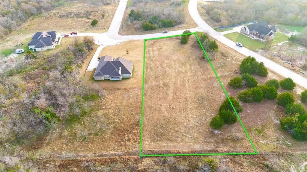 1.05 acres in Hunt County - photo 15