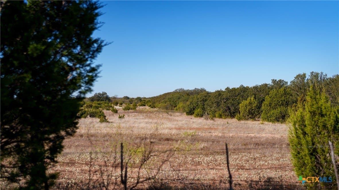 400 acres in McCulloch County - photo 13