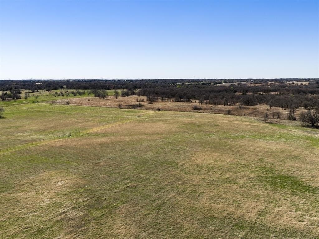 14.67 acres in Wise County - photo 13
