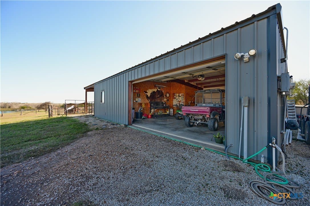26 acres in Gonzales County - photo 41