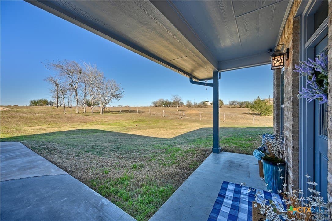 26 acres in Gonzales County - photo 4