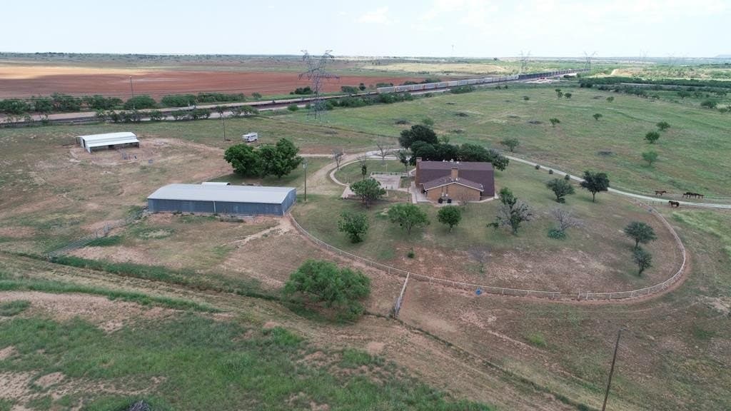 62.35 acres in Nolan County - photo 3
