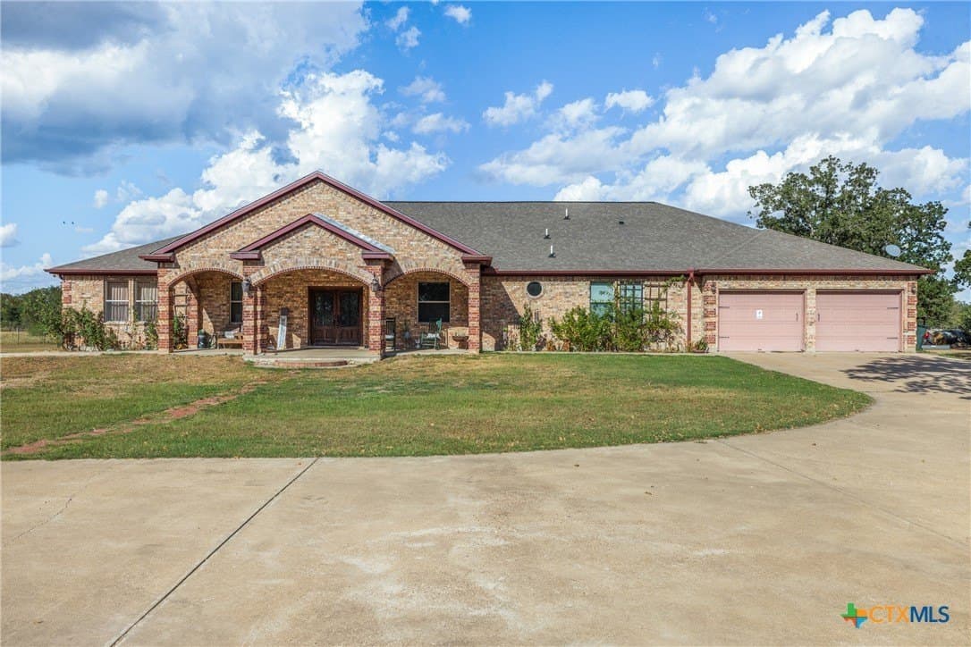 10 acres in Lee County - photo 2