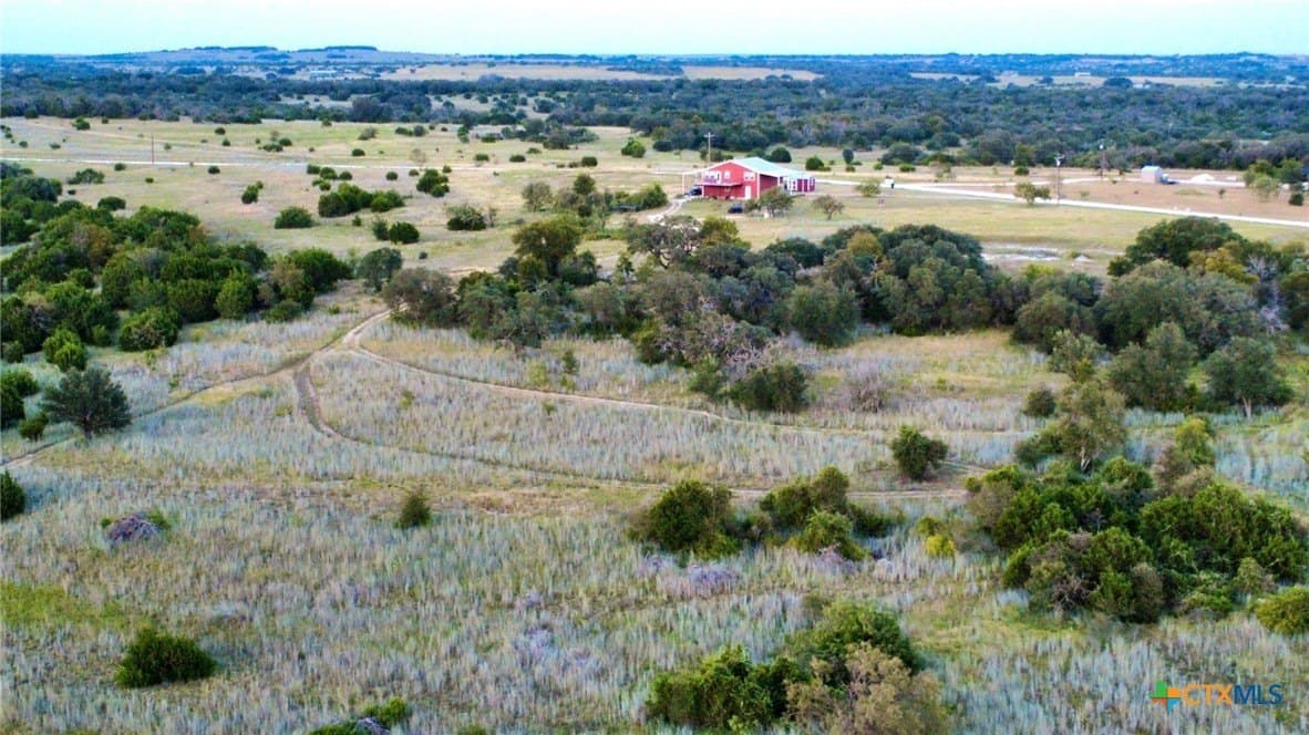 41 acres in Lampasas County - photo 3