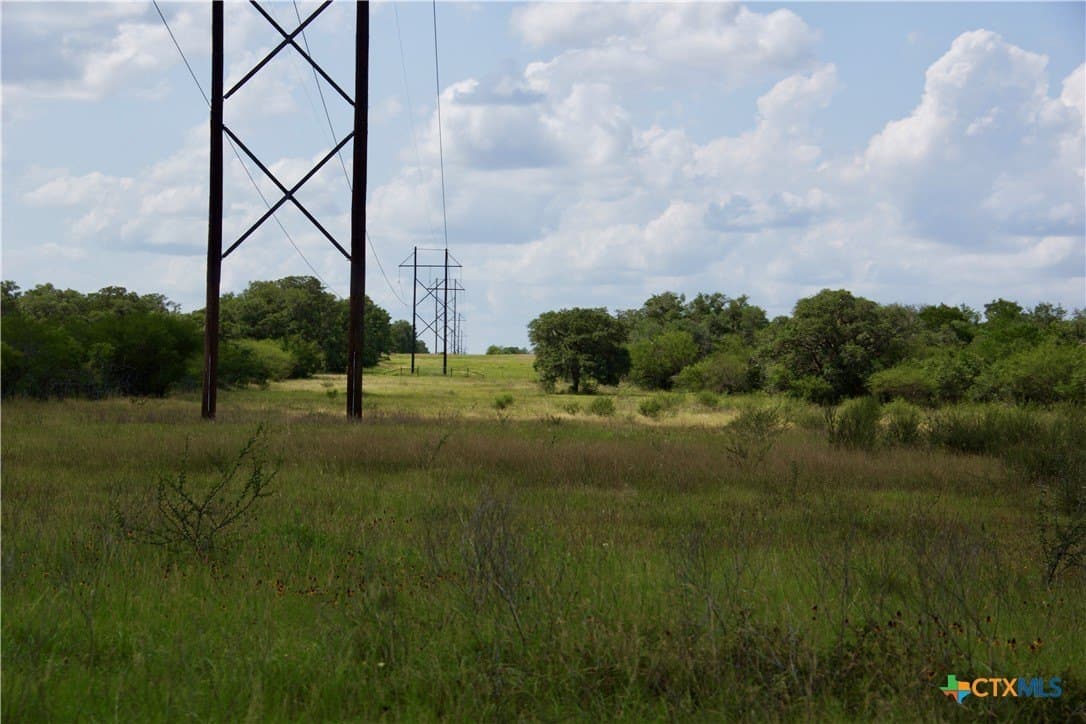 17.9 acres in DeWitt County - photo 40