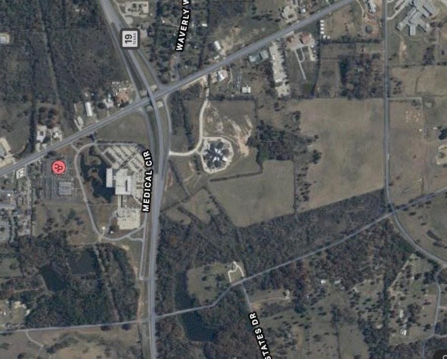 15.49 acres in Henderson County - photo 3