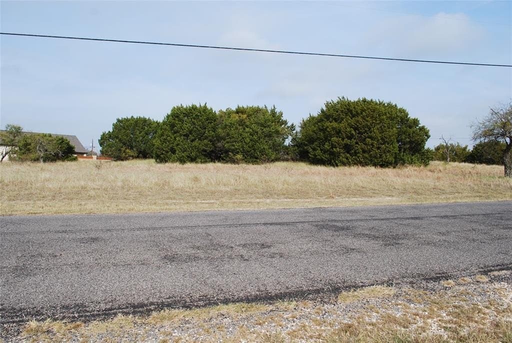 0.29 acres in Hill County - photo 5