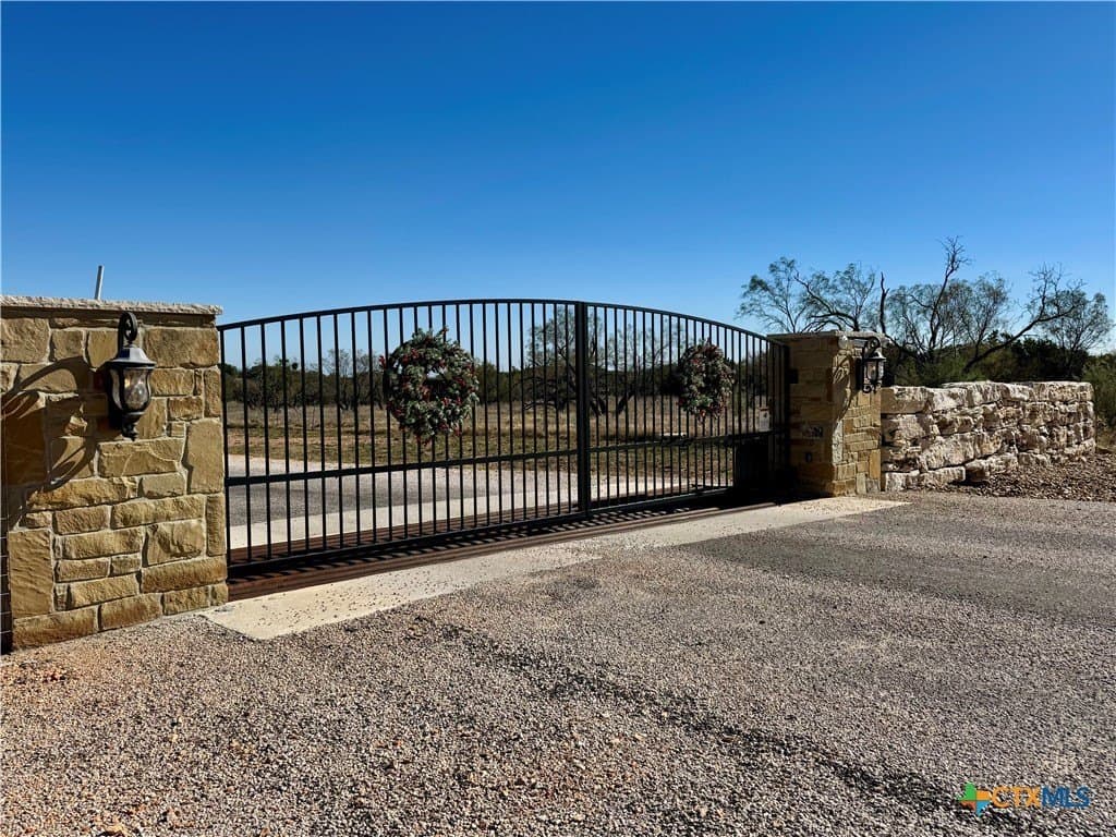 5 acres in San Saba County - photo 11