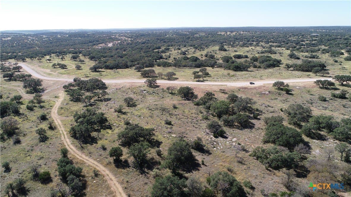 5 acres in San Saba County - photo 9