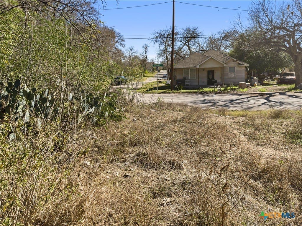 0.35 acres in Comal County - photo 11