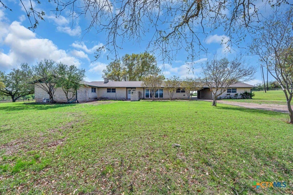 12.57 acres in McLennan County - photo 2