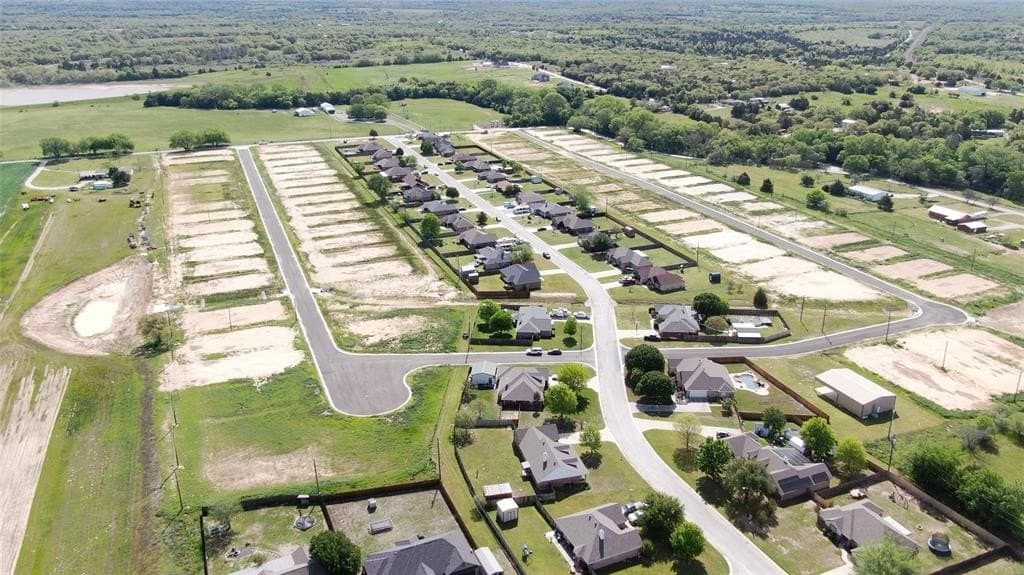 0.32 acres in Wise County - photo 10