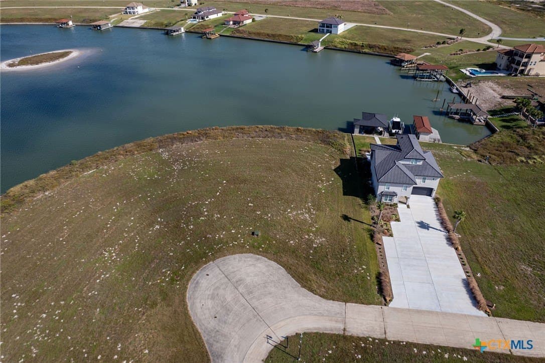0.65 acres in Calhoun County - photo 3