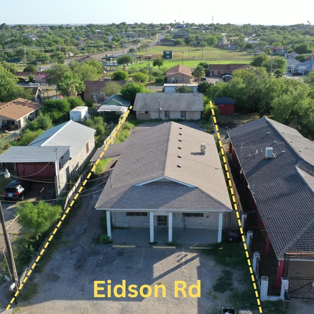 1562 Eidson Rd