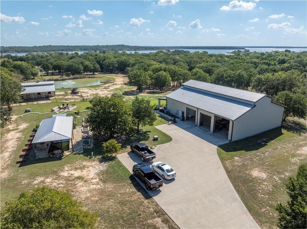 29.75 acres in Cooke County - photo 2