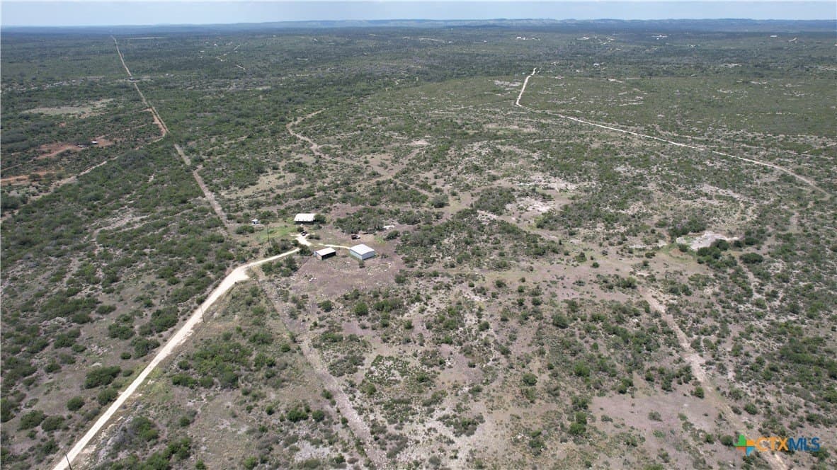 88.06 acres in Uvalde County - photo 3