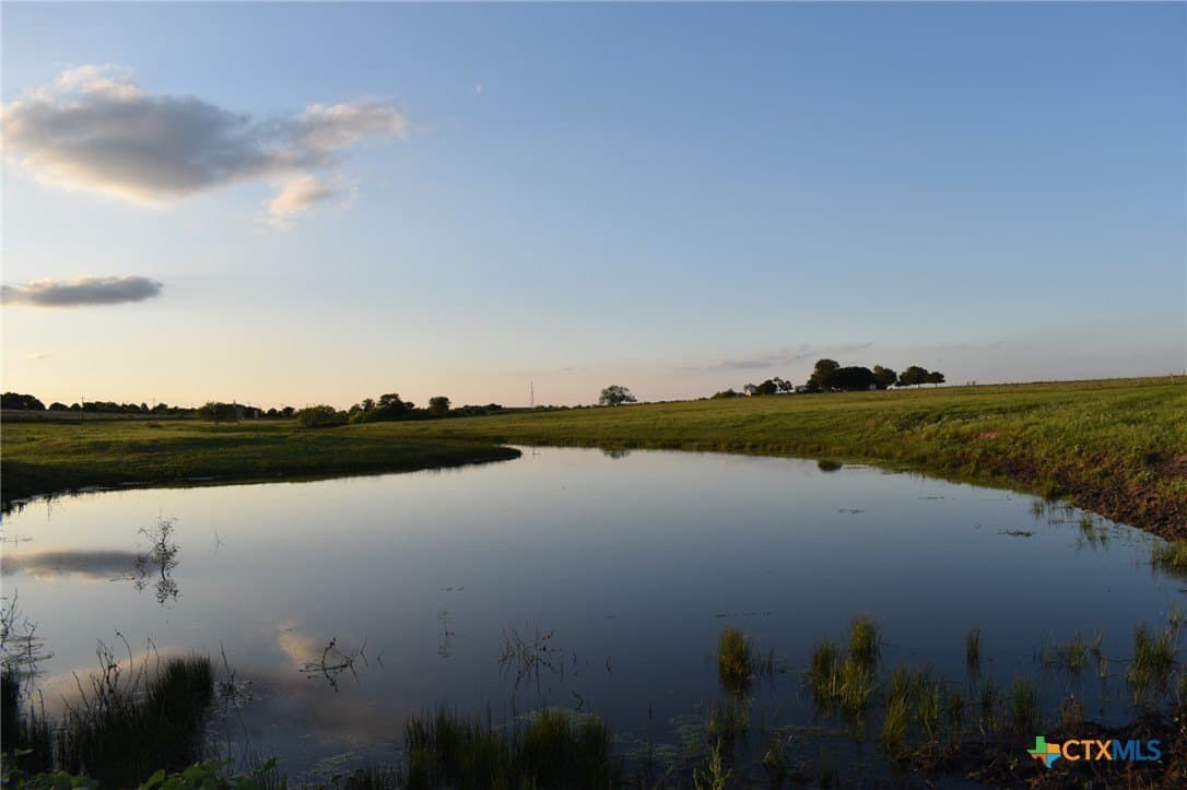 18.4 acres in Lavaca County - photo 23