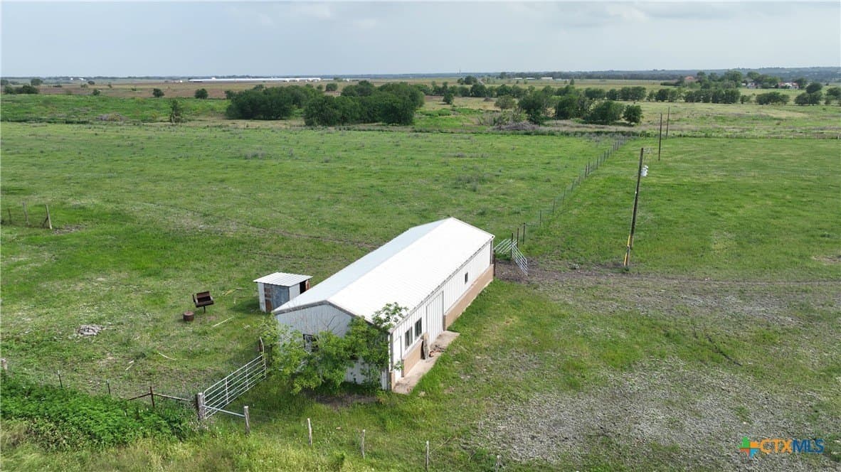 18.4 acres in Lavaca County - photo 17