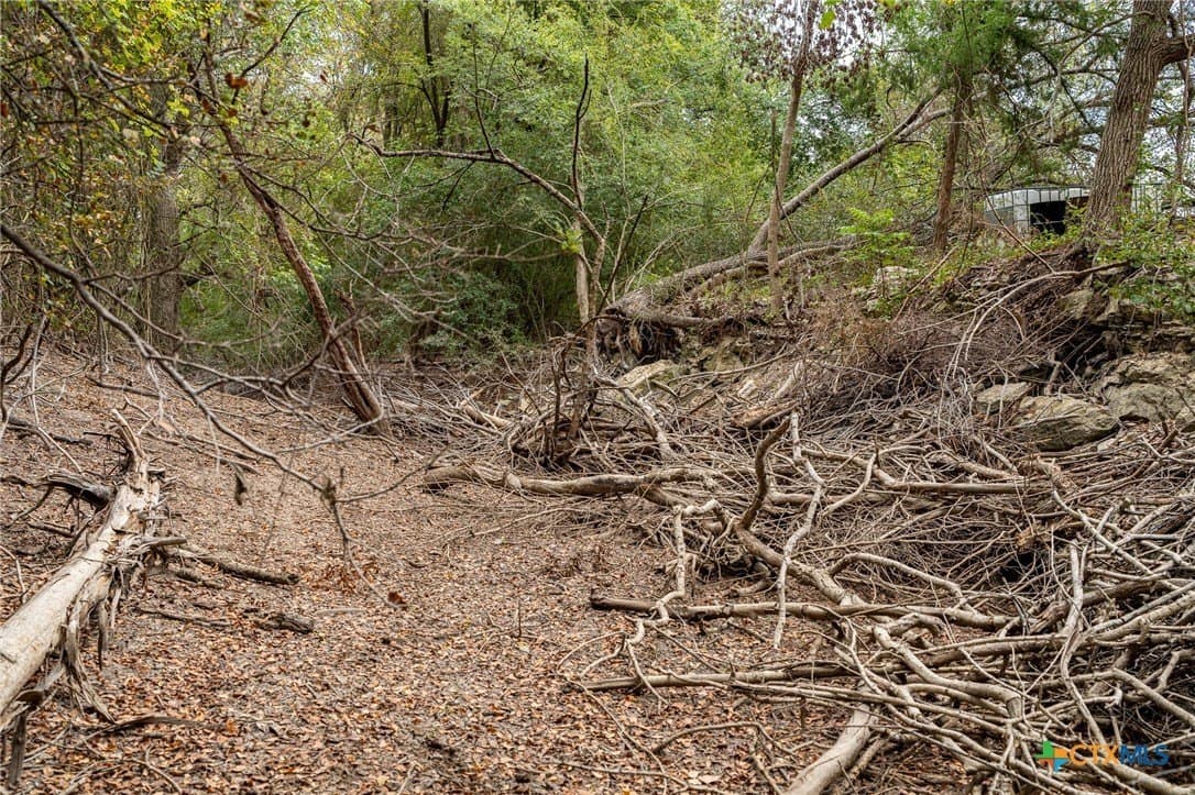 7.93 acres in McLennan County - photo 7