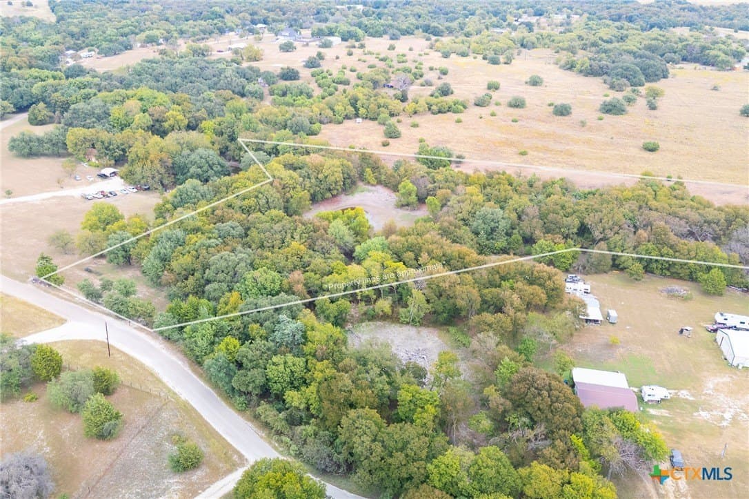 7.93 acres in McLennan County - photo 13