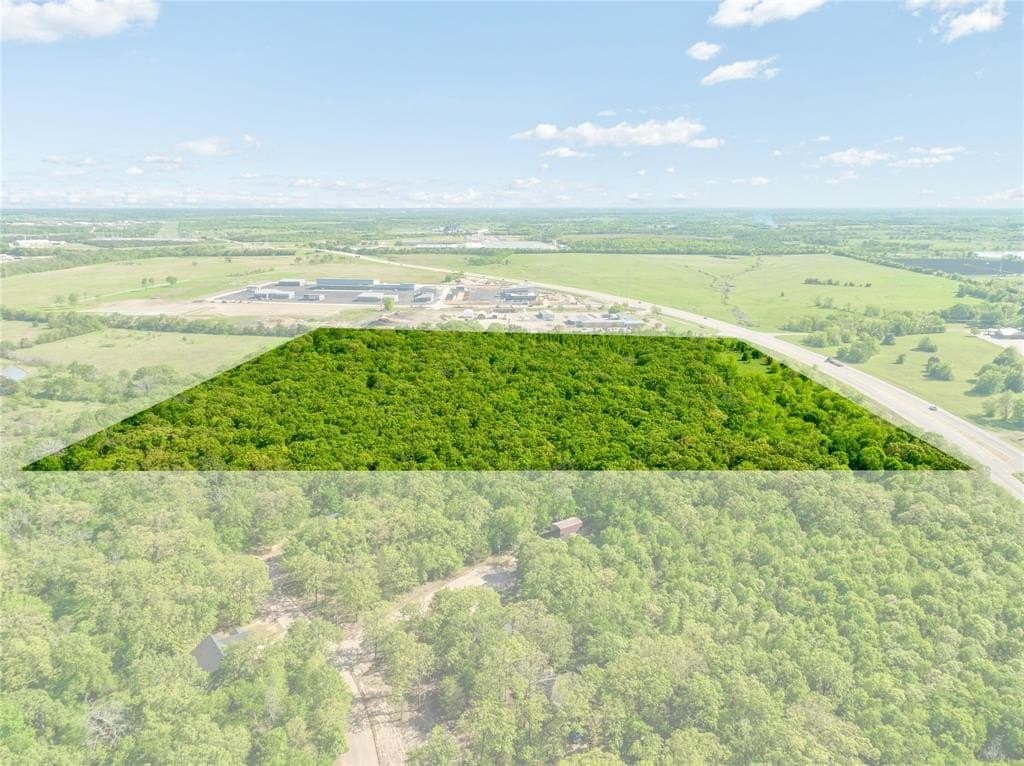 37.49 acres in Lamar County - photo 2