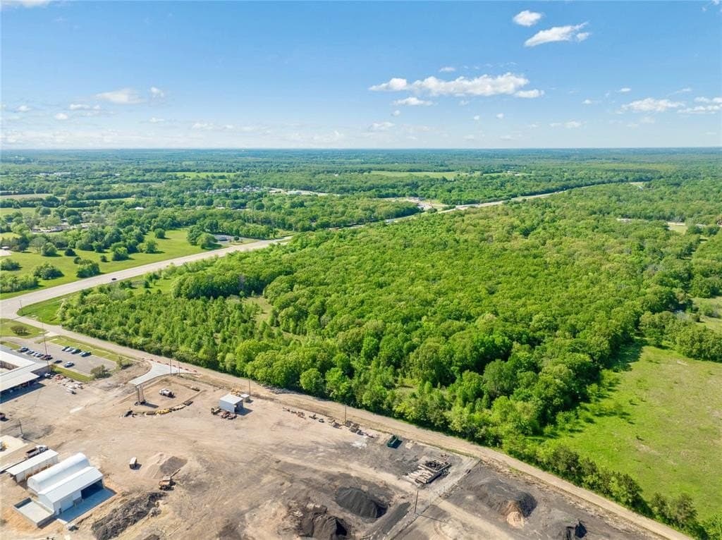 37.49 acres in Lamar County - photo 5