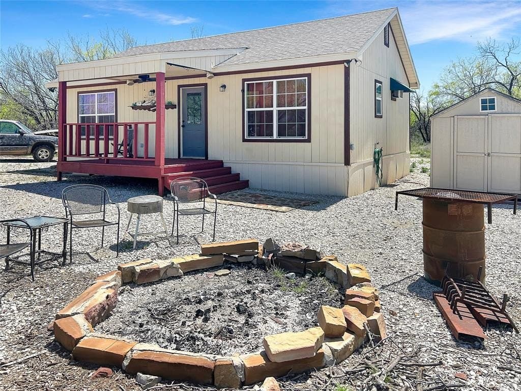 1116 County Road 107