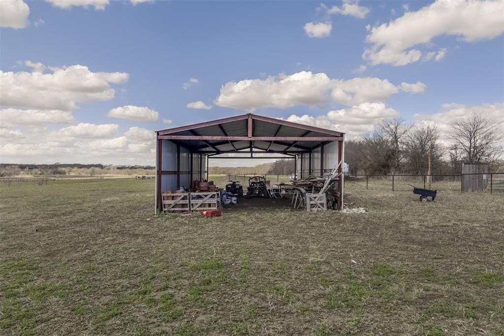 20 acres in Hill County - photo 32